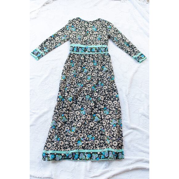 Vintage 1970s Maxi Dress Prairie Mod Handmade Very Soft  Long Sleeve Modest - Picture 4 of 9